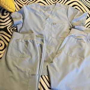 Figs set of 3. The Casma top, the Lexington pant and Zamora jogger.